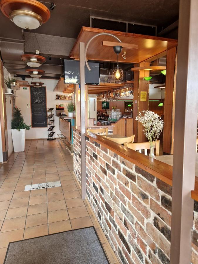 博特尼亚酒店和餐厅 Kruunupyy 外观 照片